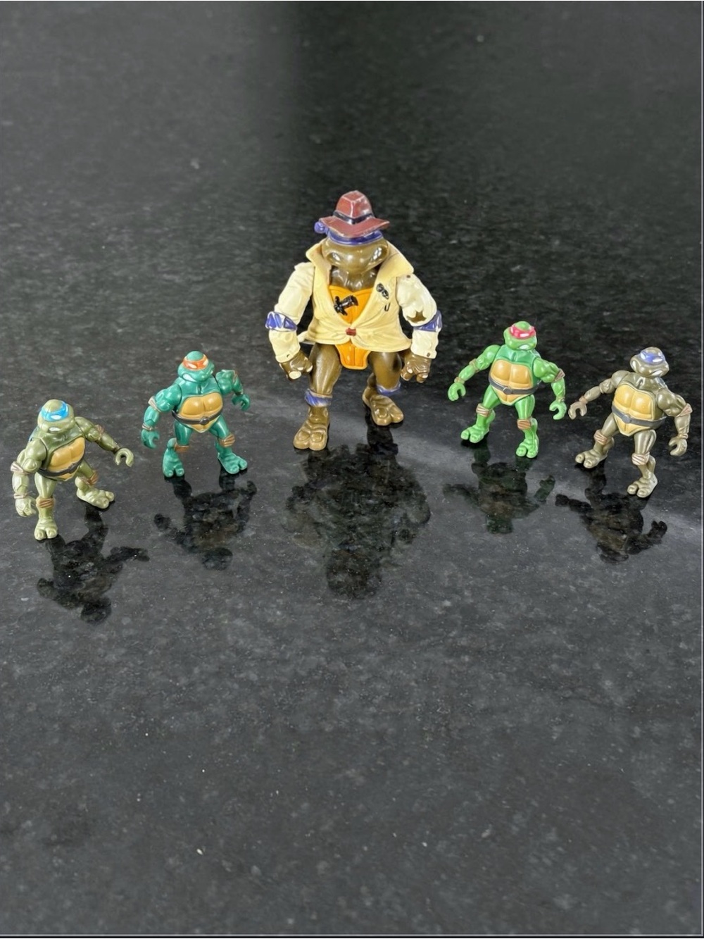 Vintage 1990 Undercover Donatello and 1994 Mini Mutants TMNT Figure Lot